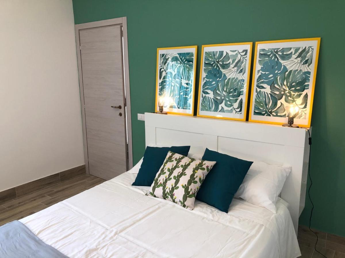 Villetta Gallo B&B Casa Vacanze Humanitas Catania Centro Sicilia Clinica Humanitas Misterbianco Eksteriør bilde
