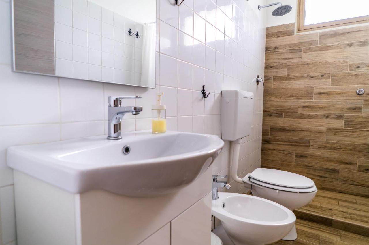Villetta Gallo B&B Casa Vacanze Humanitas Catania Centro Sicilia Clinica Humanitas Misterbianco Eksteriør bilde